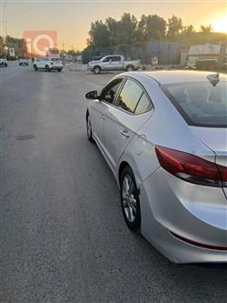 هیوندای ئەلەنترا